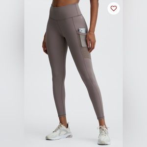 Fabletics 7/8 Legging